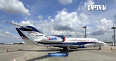 บริษัท Bangkok Helicopter Services เปิดรับสมัคร Captain วุฒิ ป.ตรี ทุกสาขา ถือใบอนุญาตนักบินพาณิชย์เอก (ATPL – Aeroplane, TCAR License) มีชั่วโมงบินรวมไม่น้อยกว่า 8,000 ชั่วโมง (เป็นกัปตันไม่น้อยกว่า 1,500 ชั่วโมง) มีใบรับรอง Medical Class 1 ที่ยังไม่หมดอายุ (ไม่มี OML) มีทักษะภาษาอังกฤษตามมาตรฐาน ICAO Level 4 ขึ้นไป ไม่มีประวัติอาชญากรรม และไม่มีประวัติอุบัติเหตุหรืออุบัติการณ์ทางการบิน ได้รับการยกเว้นการเกณฑ์ทหาร (ถ้ามี) สมัครได้ถึง 20 ตุลาคม